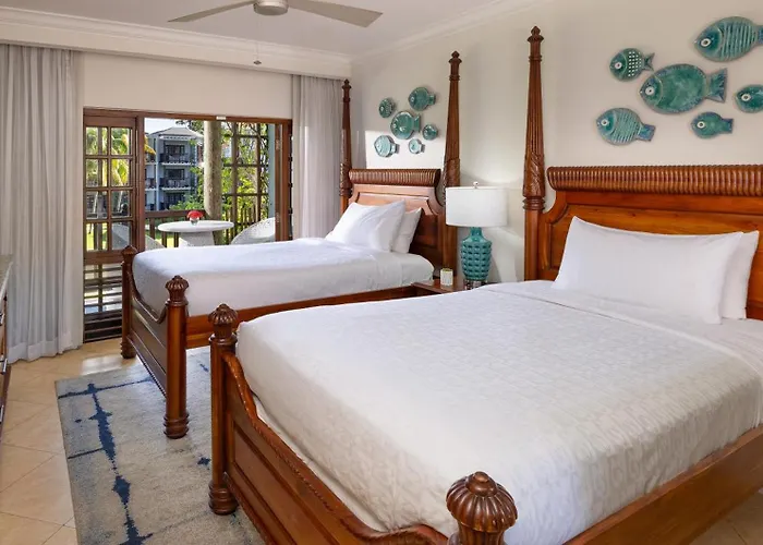 Tropical Beachfront Concierge Two-Bedroom Junior Suite