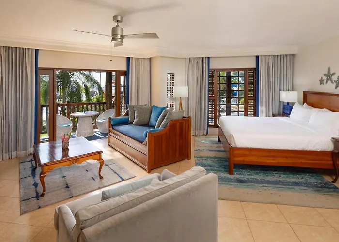 Tropical Beachfront Concierge Two-Bedroom Junior Suite
